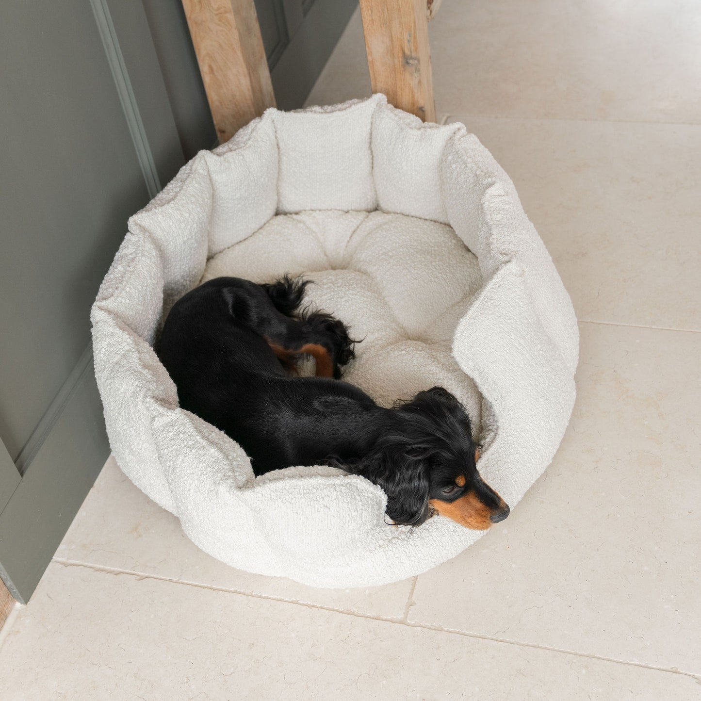 High Wall Bed For Dogs in Bouclé by Lords & Labradors