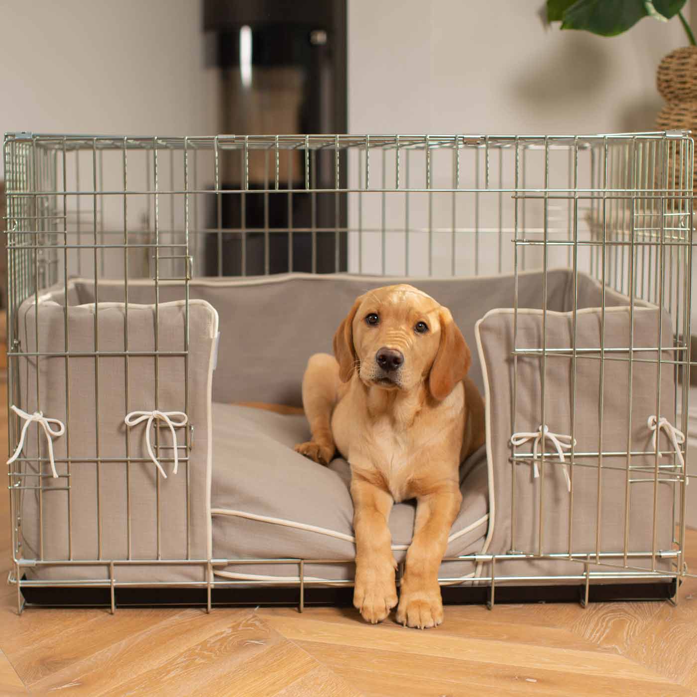 [color:savanna stone] Accessorize your dog cage with our stunning bumper covers, choose from our Savanna collection! Made using luxury fabric for the perfect cage accessory to build the ultimate dog den! Available now in 3 colors and sizes at Lords & Labradors US