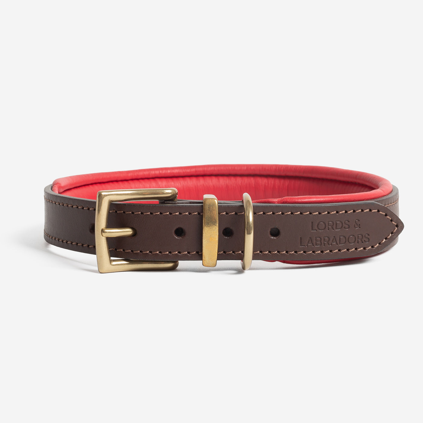 Discover dog walking luxury with our handcrafted Italian padded leather dog collar in Brown & Red! The perfect collar for dogs available now at Lords & Labradors US