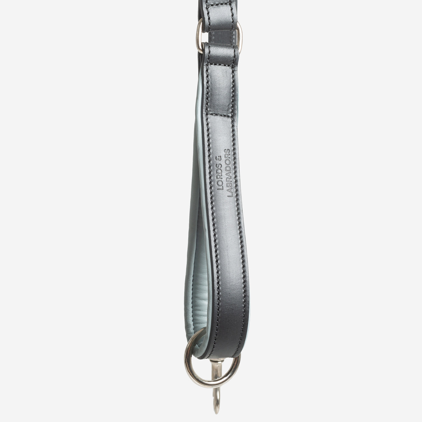 Discover dog walking luxury with our handcrafted Italian padded leather dog Leash in Black & Grey! The perfect Leash for dogs available now at Lords & Labradors US
