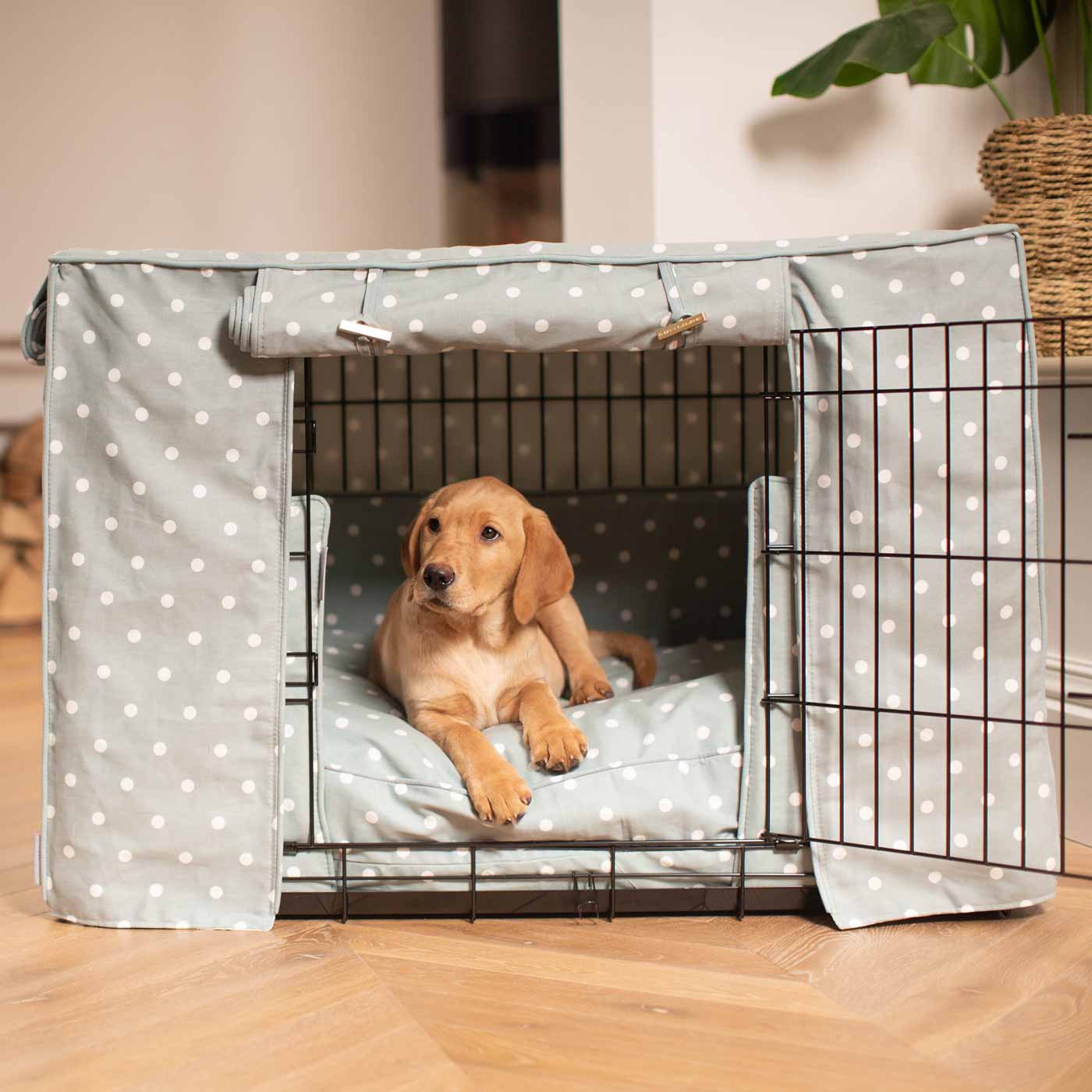 Luxury Black Dog Cage Set With Crate Cover, The Perfect Dog Crate For The Ultimate Naptime, Available Now at Lords & Labradors US