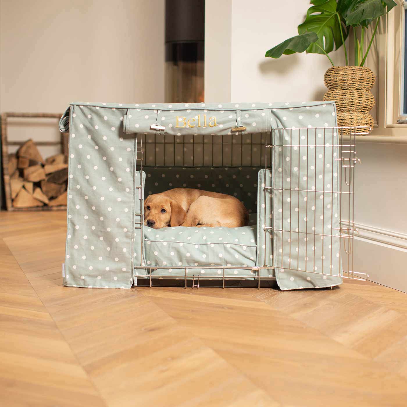 Luxury Silver Dog Cage Set With Cushion, Bumper and Crate Cover. The Perfect Dog Crate For The Ultimate Naptime, Available Now at Lords & Labradors US