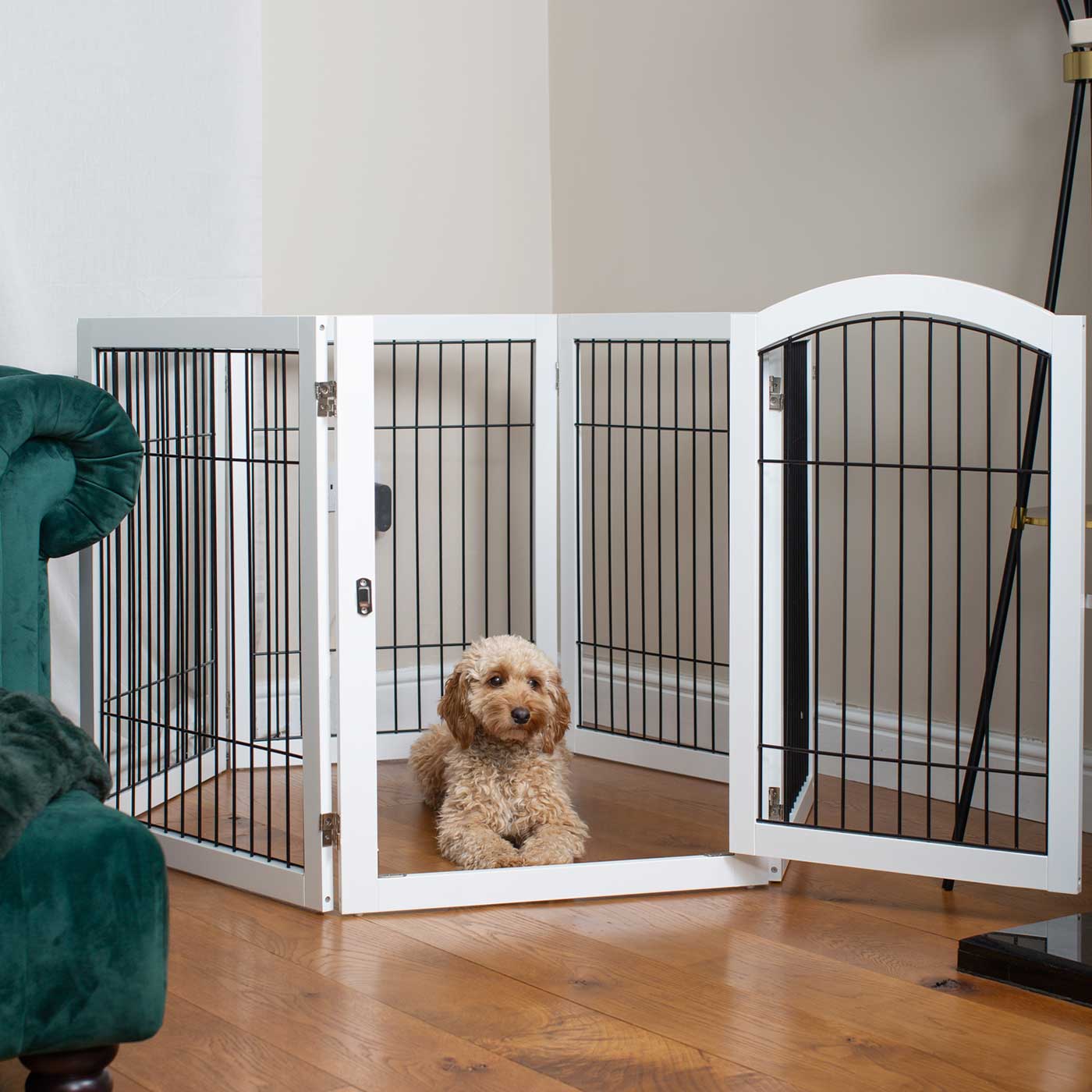 Ensure The Ultimate Puppy Safety with Our Heavy Duty Wooden Puppy Play Pen, Crafted to Take Your Pet Right Through Maturity! Powder Coated to Be Extra Hardwearing! 6 panels that are 80.5cm high! Available To Now at Lords & Labradors US