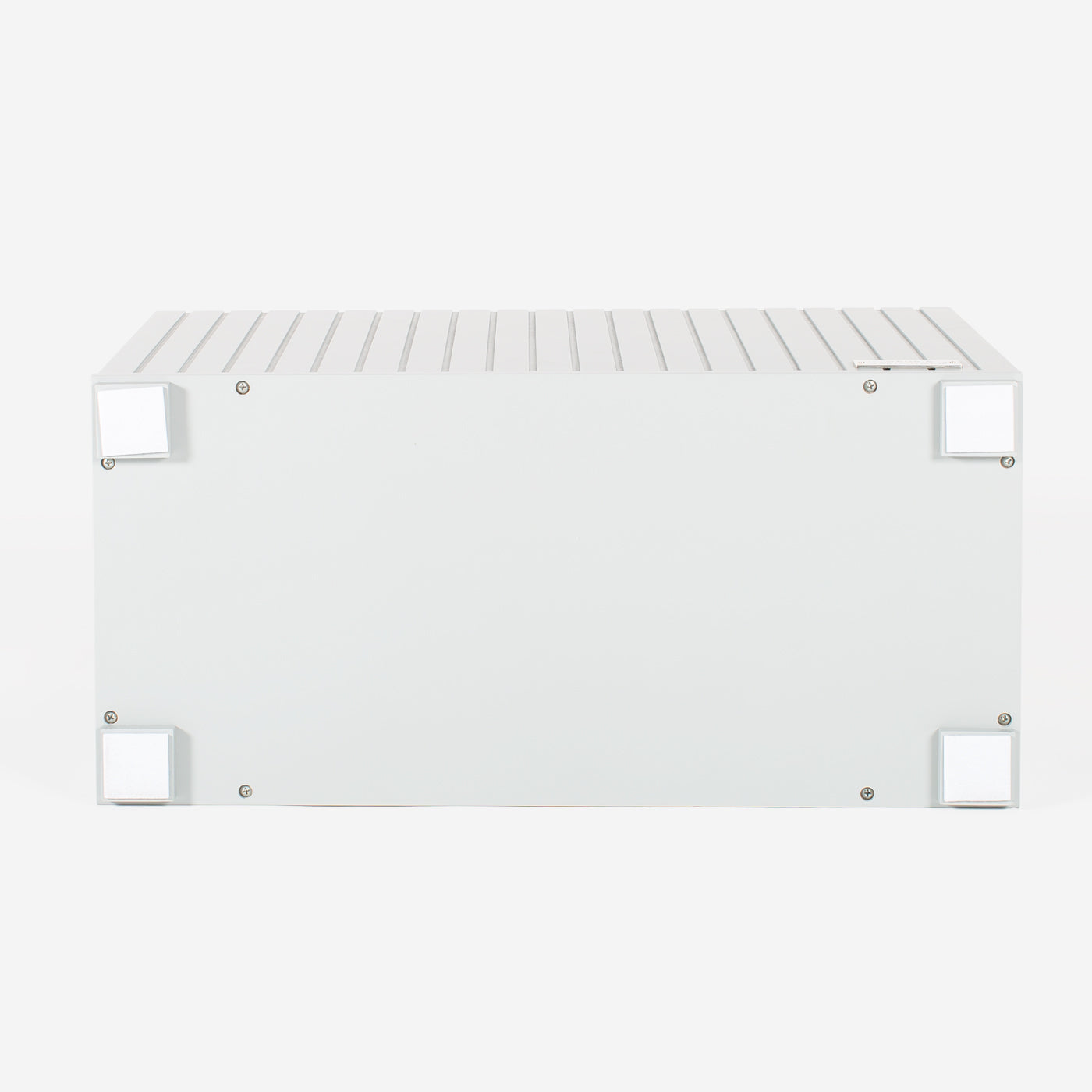 Luxury Wooden Pet Feeder in Grey; this is stylish addition to any home! Crafted from long-lasting wood, this durable feeder is sure to be a great companion to your furry friend for years to come! Available in two stunning colors from Lords and Labradors US