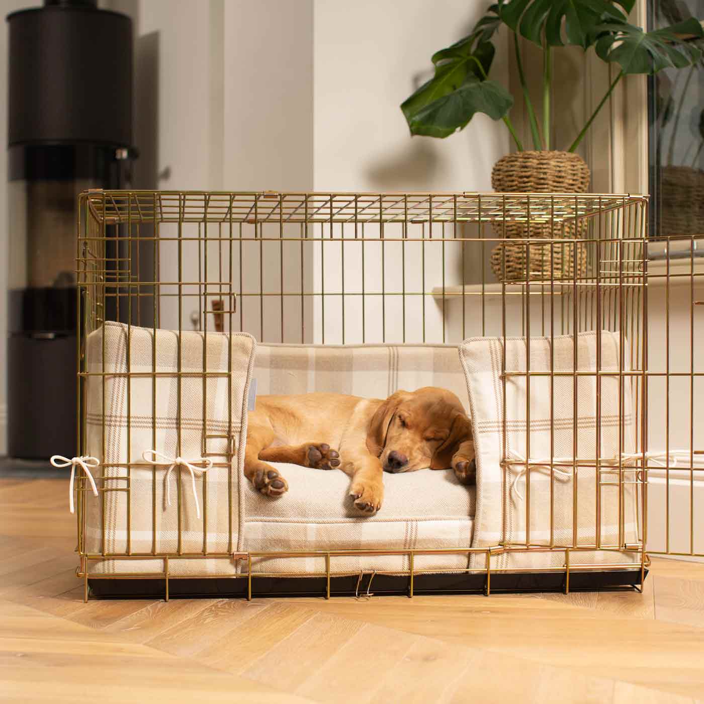 Dog Cage Bumper in Balmoral Natural Tweed by Lords Labradors