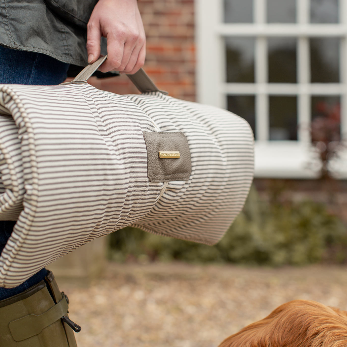 Embark on the perfect pet travel with our luxury Travel Mat in Regency Stripe. Featuring a Carry handle for on the move once Rolled up for easy storage, can be used as a seat cover, boot mat or travel bed! Available now at Lords & Labradors US