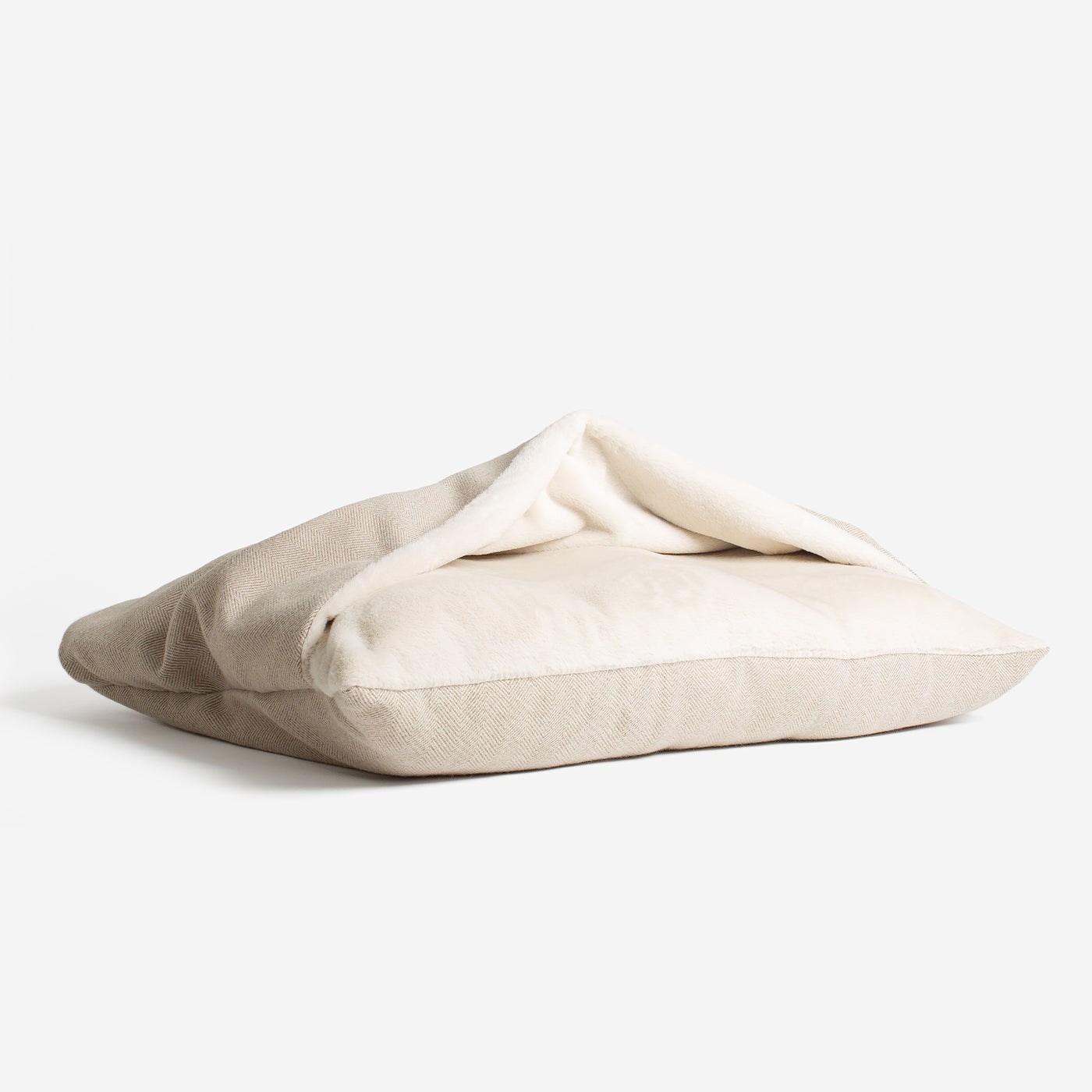 Discover The Perfect Burrow For Your Pet, Our Stunning Sleepy Burrow Dog Beds In Natural Herringbone Is The Perfect Bed Choice For Your Pet, Available Now at Lords & Labradors US