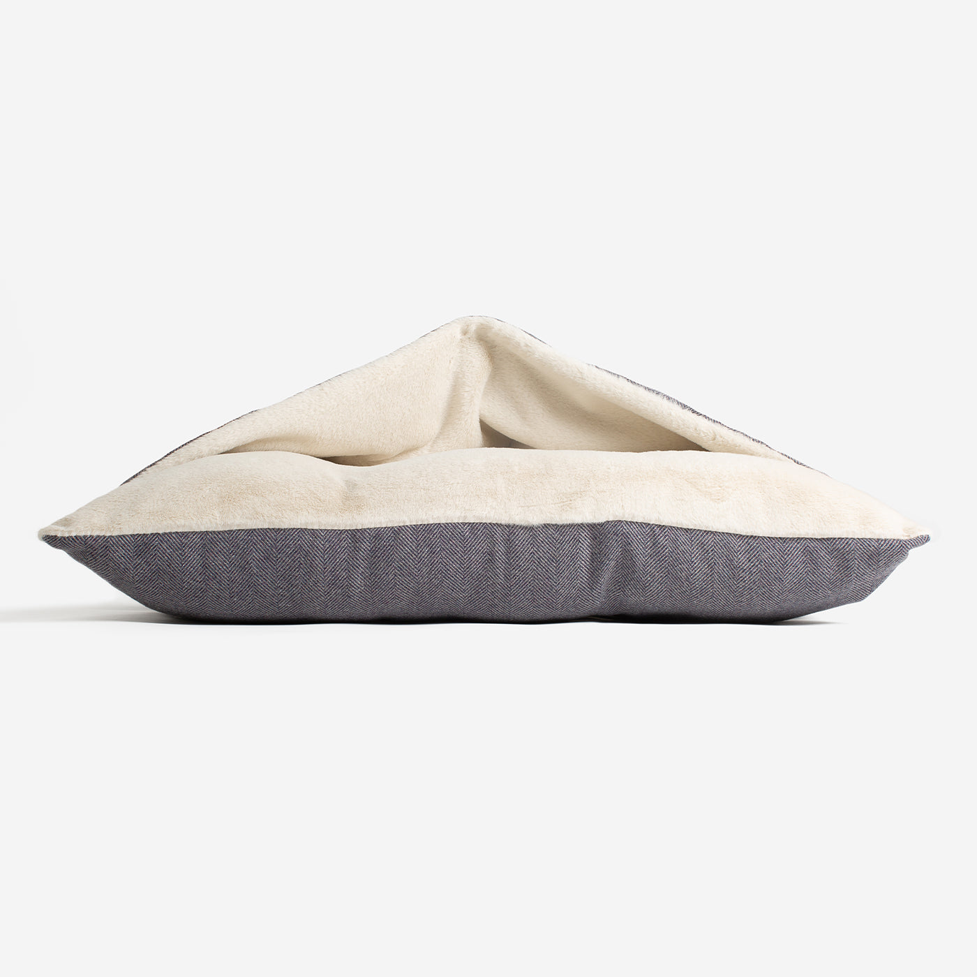 Discover The Perfect Burrow For Your Pet, Our Stunning Sleepy Burrow Dog Beds In Oxford Herringbone Is The Perfect Bed Choice For Your Pet, Available Now at Lords & Labradors US