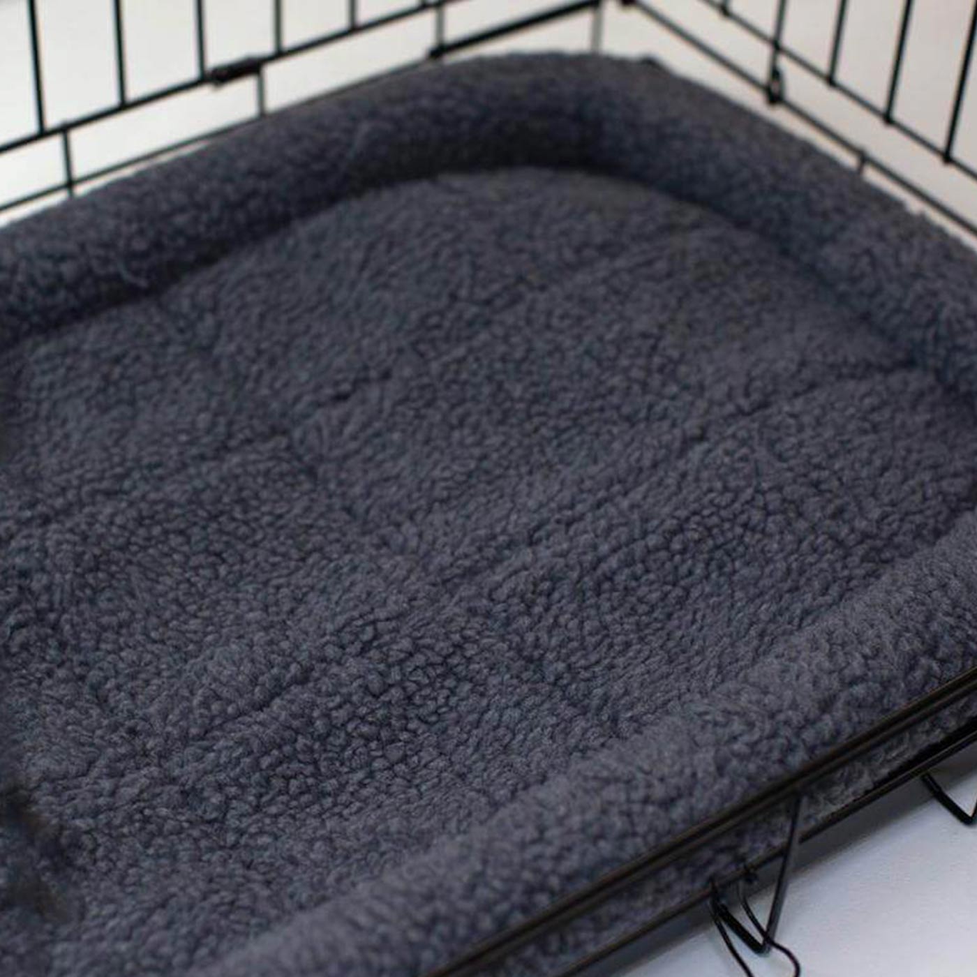 Discover the perfect deluxe heavy duty Black dog cage, featuring two doors for easy access and a removable tray for easy cleaning! The ideal choice to keep new puppies safe, made using pet safe galvanised steel! Available now in 5 sizes and three stunning colors at Lords & Labradors US