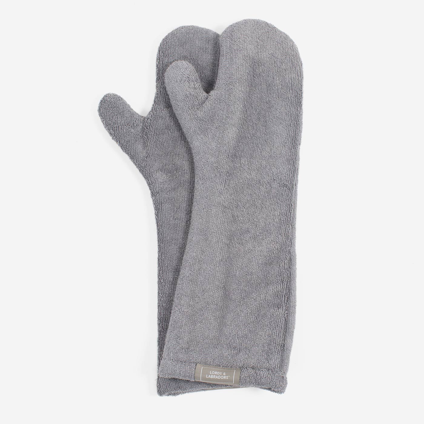 Introducing the ultimate bamboo dog drying mitts in beautiful grey Gun Metal, made from luxurious bamboo to aid sensitive skin featuring universal size to fit all with super absorbent material for easy pet drying! The perfect dog drying gloves, available now at Lords & Labradors US, In four colors!