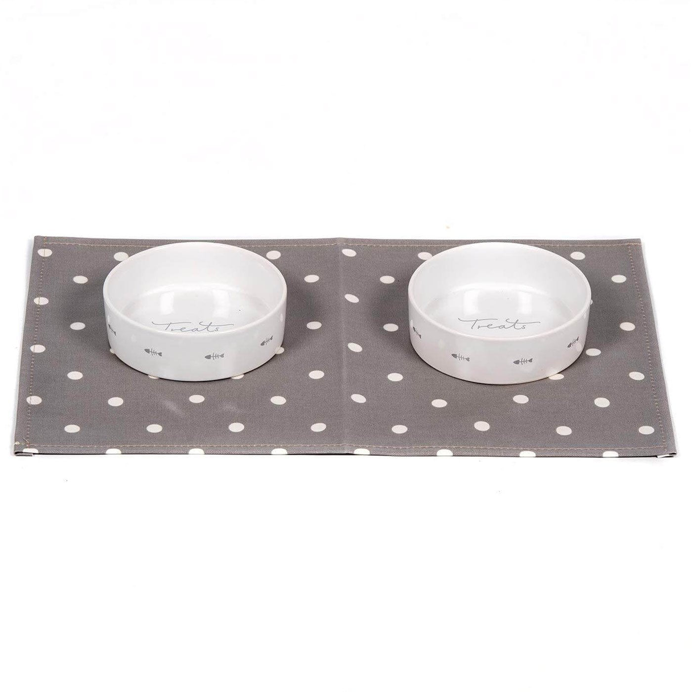 [color:grey spot] Discover Pet Feeding Placemat in Grey Spot. Available at Lords and Labradors US