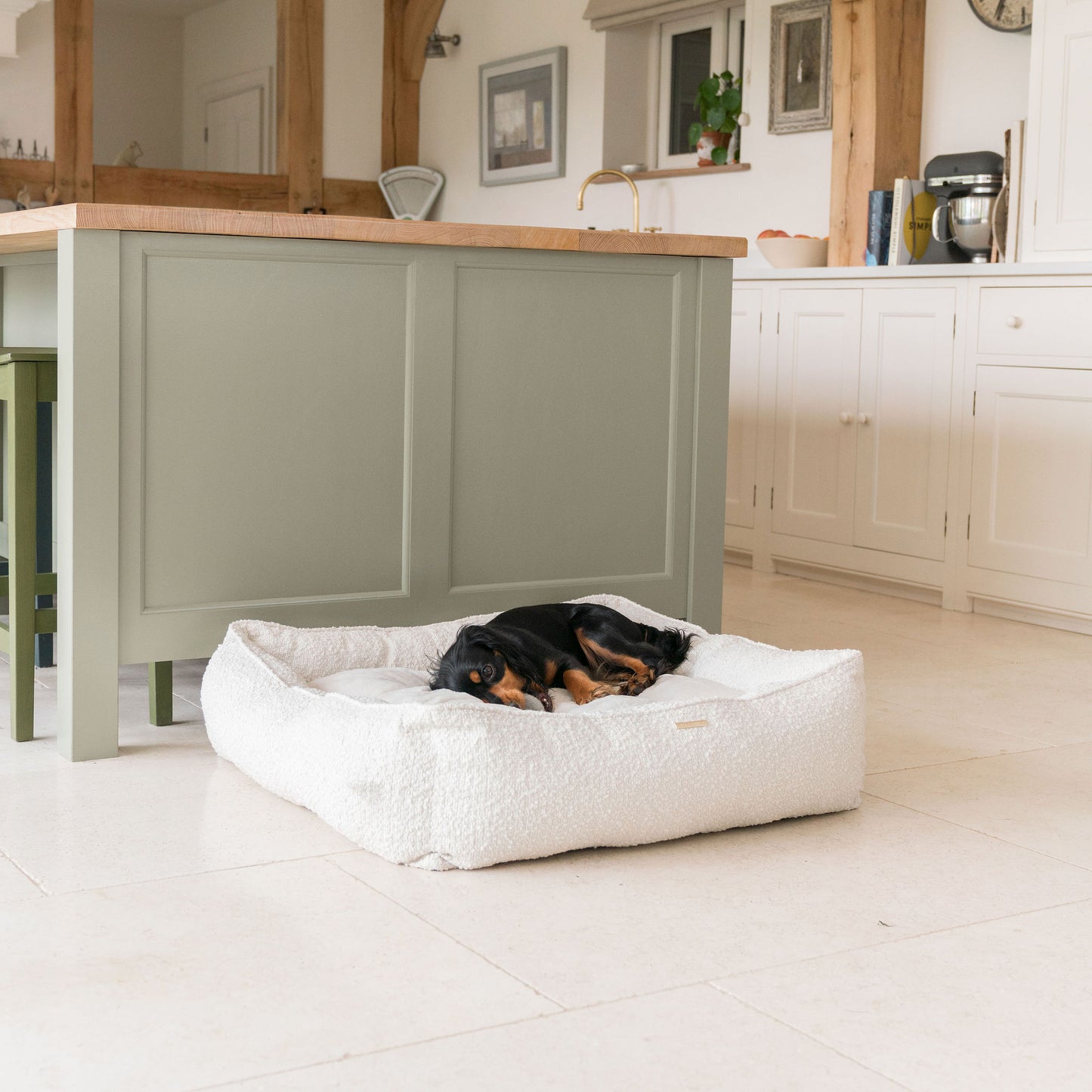 Box Bed For Dogs in Bouclé by Lords & Labradors