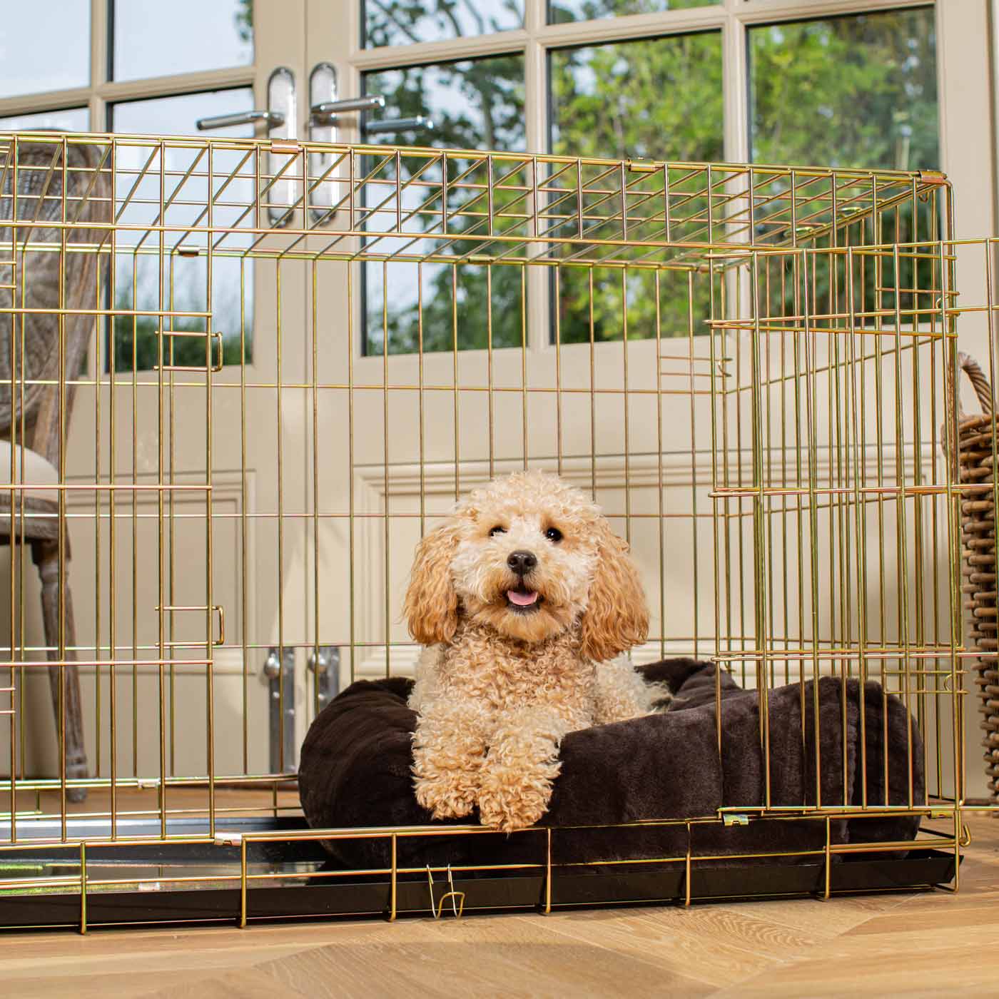 Cozy & Calming Puppy Cage Bed in Calming Anti-Anxiety Dusk Faux Fur by Lords & Labradors