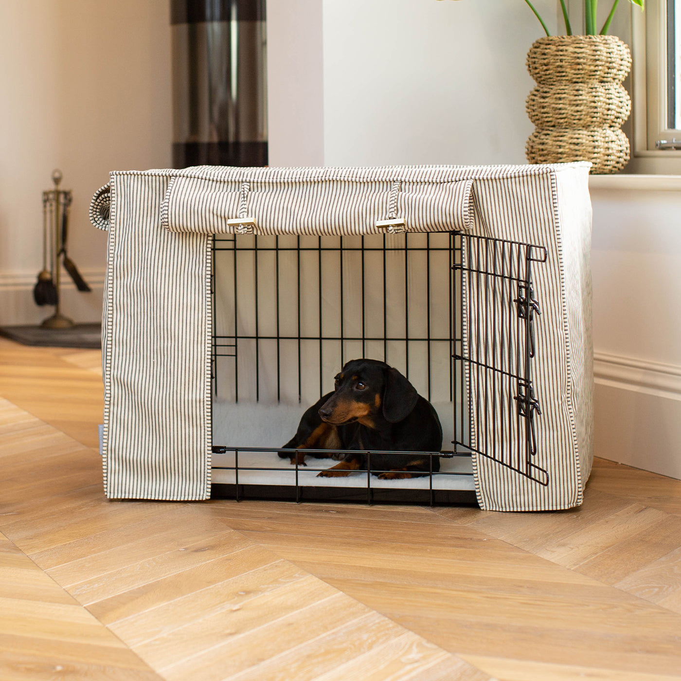 Luxury Black Dog Cage Set With Crate Cover, The Perfect Dog Crate For The Ultimate Naptime, Available Now at Lords & Labradors US