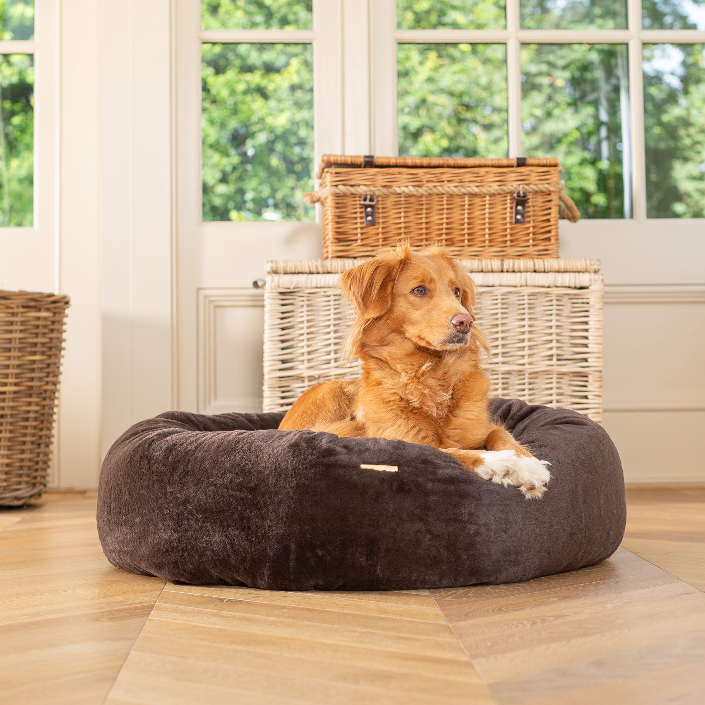 Calming Anti-Anxiety Donut Bed in Dusk Faux Fur by Lords & Labradors