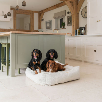 Box Bed For Dogs in Bouclé by Lords & Labradors