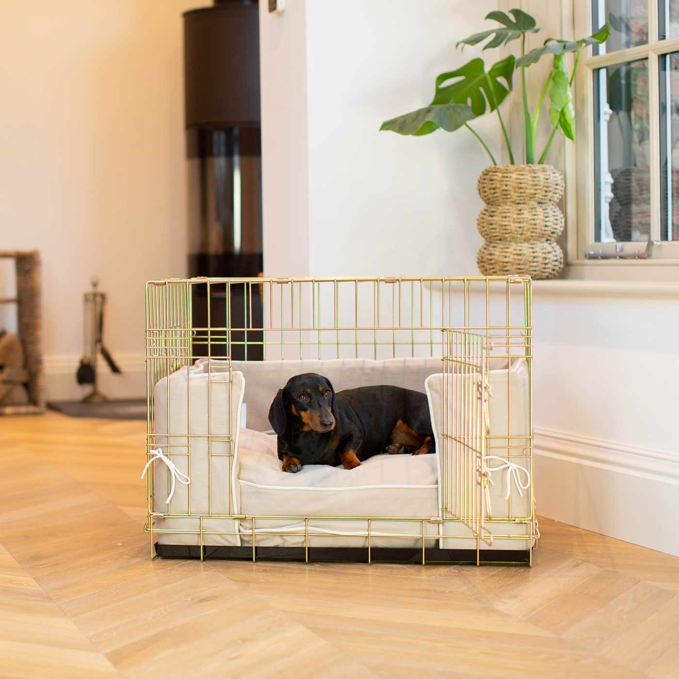 Discover Our Heavy-Duty Gold Dog Cage With Savanna Oatmeal Cushion & Bumper! The Perfect Cage Accessorize. Available To Personalize Here at Lords & Labradors US