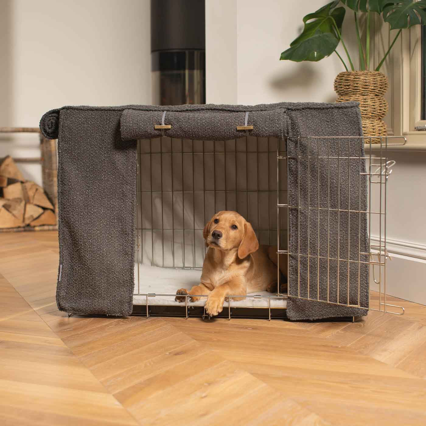 Dog Cage Cover in Granite Bouclé by Lords & Labradors