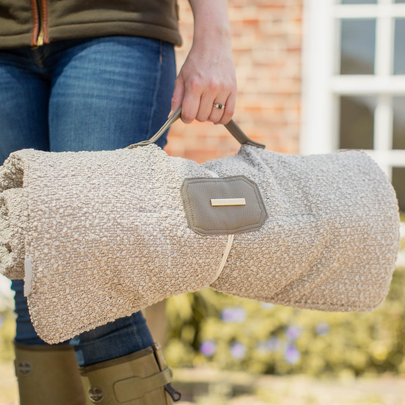 Embark on the perfect pet travel with our luxury Travel Mat in Mink Boucle. Featuring a Carry handle for on the move once Rolled up for easy storage, can be used as a seat cover, boot mat or travel bed! Available now at Lords & Labradors US