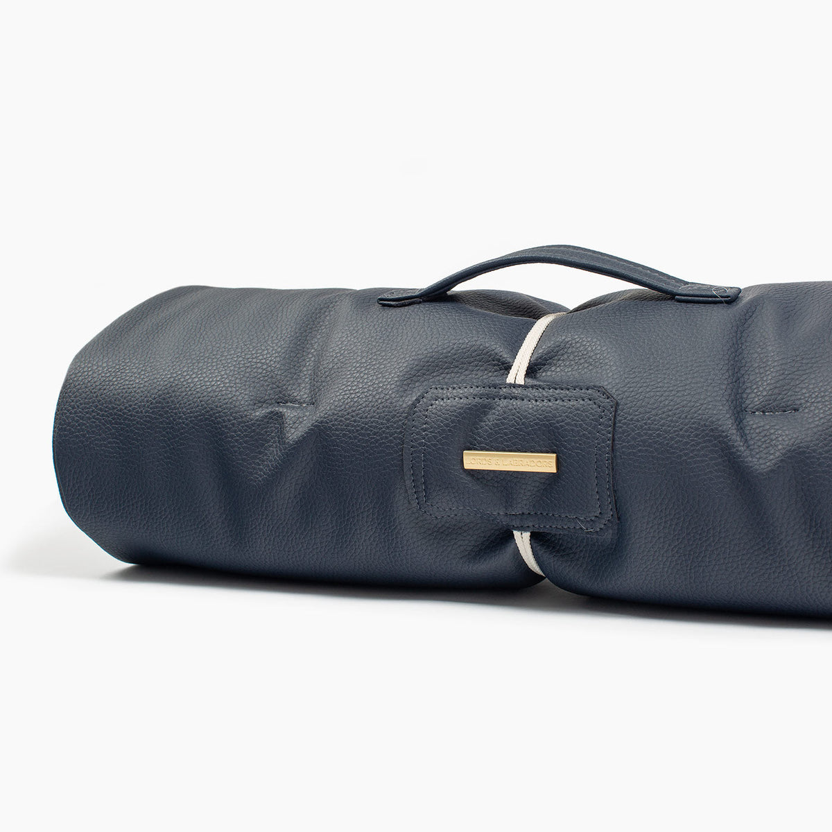 Embark Mat Rhino Leather Pacific Travel Mat | Dog Travel Bed | Lords & Labradors ...