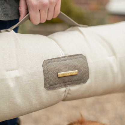 Embark on the perfect pet travel with our luxury Travel Mat in Savanna Bone! Featuring a Carry handle for on the move once Rolled up for easy storage, can be used as a seat cover, boot mat or travel bed! Available now at Lords & Labradors US
