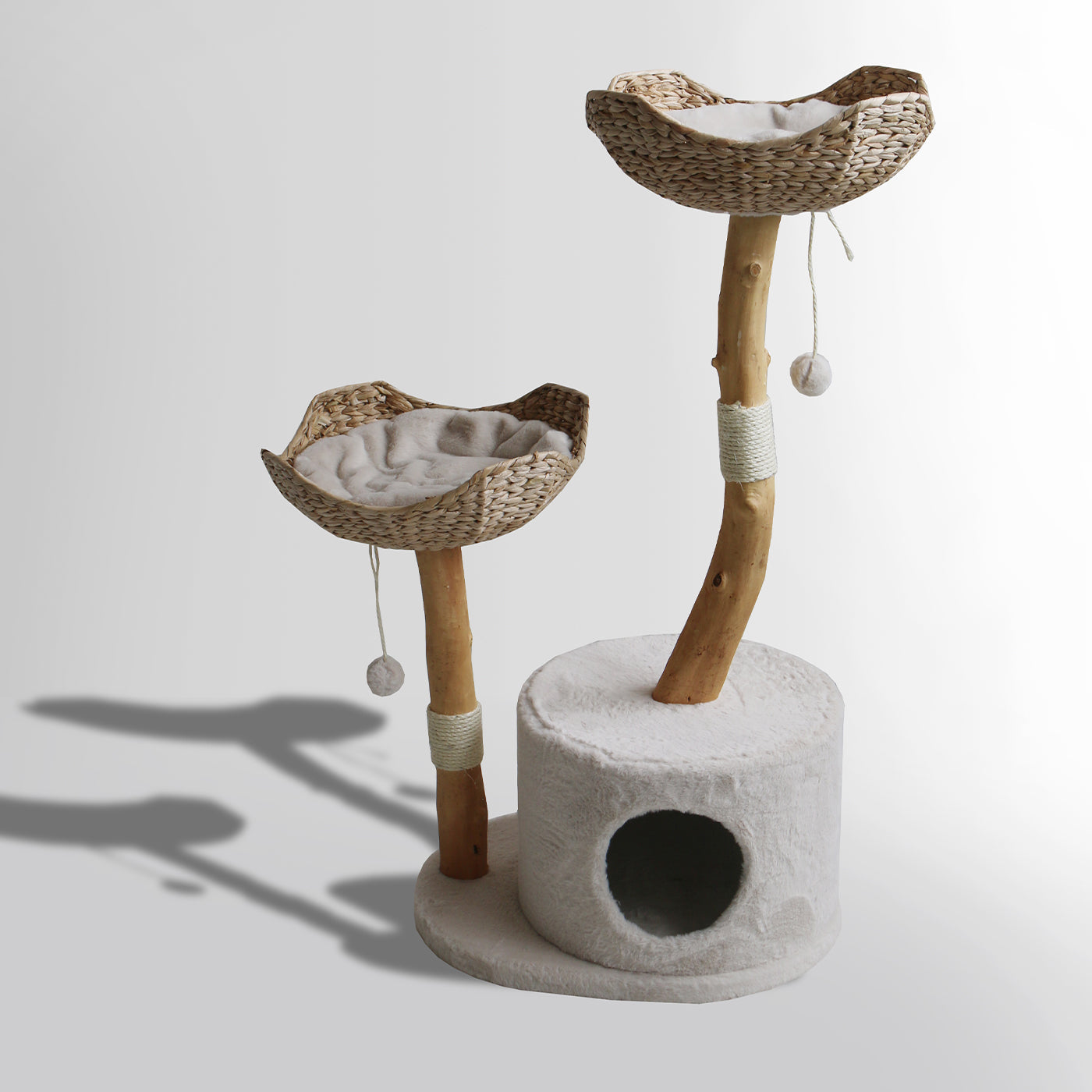 Discover our Luxury Back to Nature The Basket Cat Scratch Post. The Features of the Cat Scratch Post include Cozy Basket, Cave for Sleeping & Dangling Toys to Encourage Play, The Perfect Burrow For Your Kitten and Cat, Weight limit 20kg, Available Now at Lords & Labradors US