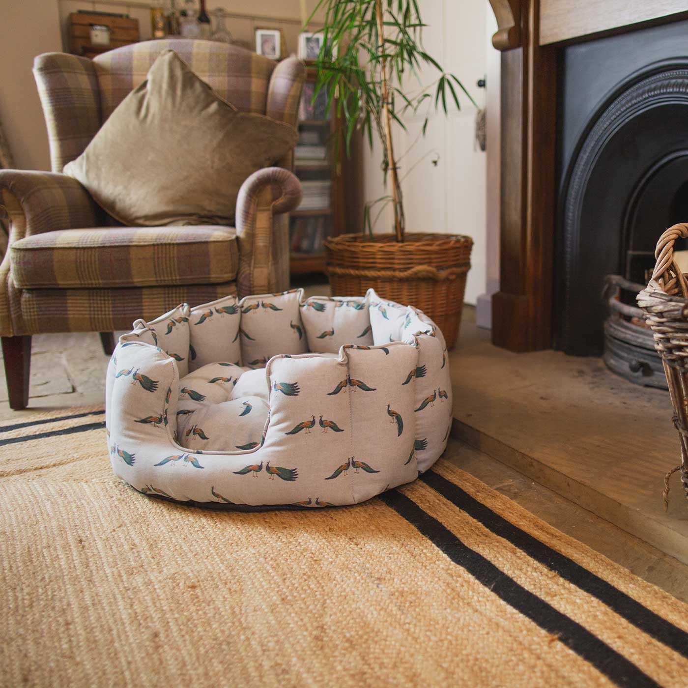 [color:woodland peacock] Discover the perfect high wall dog bed in the beautifully crafted woodland collection, this comfortable and cozy bed for dogs features an inner pillow with a plush fleece on the other side for a luxurious touch! Available to personalize now at Lords & Labradors US