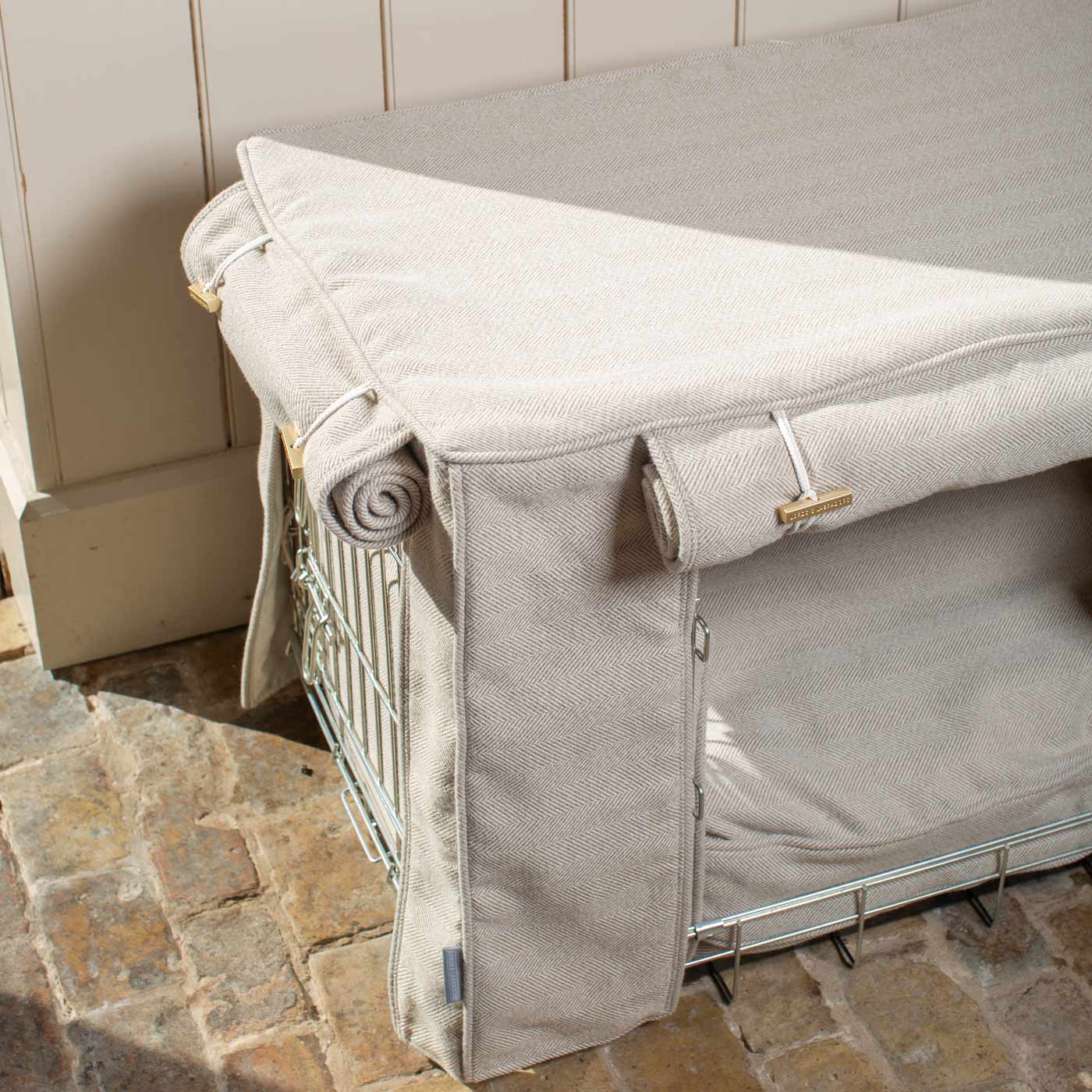 Dog Cage Set In Natural Herringbone Tweed By Lords & Labradors