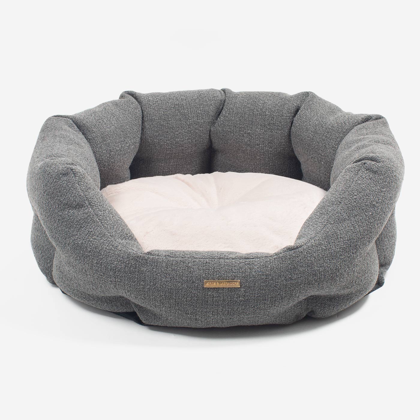 Essentials Herdwick Oval Bed in Graphite by Lords Labradors