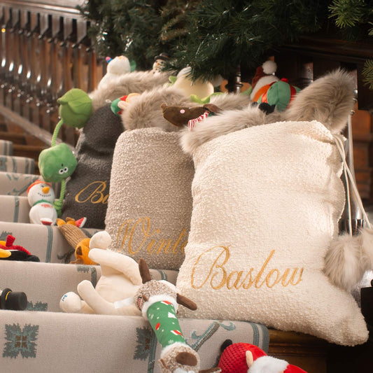 Gift your furry friend the perfect pet Christmas gift with our beautifully crafted Christmas Santa Sack, fill and gift your pet this festive holiday with the most wholesome gifts for Christmas! Available now in stunning Mink Boucle at Lords & Labradors US