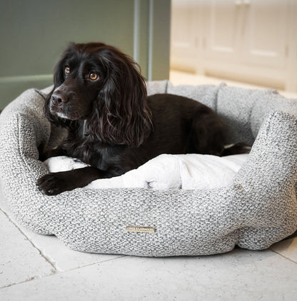 Lords & Labradors Essentials Herdwick Oval Bed Pebble