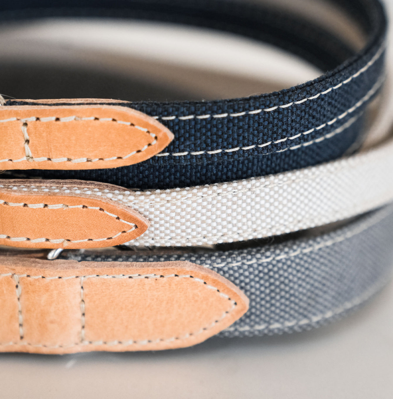 Discover dog walking luxury with our handcrafted Italian dog collar in beautiful essentials twill navy denim with denim blue fabric! The perfect collar for dogs available now at Lords & Labradors US